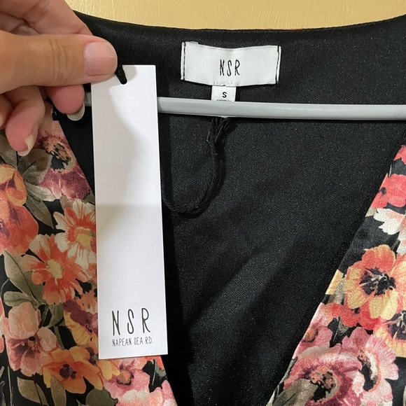 NWT NSR Pink and Black Floral Long Sleeve Dress - Picture 3 of 4